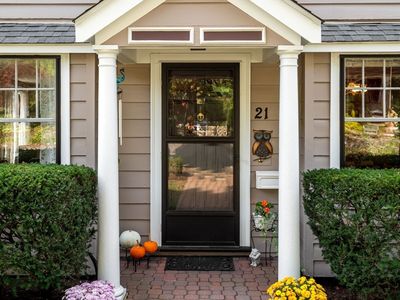 21 Lewis St, Newton, MA, 02458