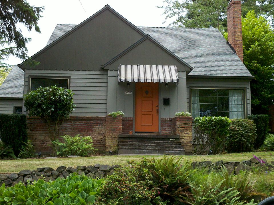 New paint & awning