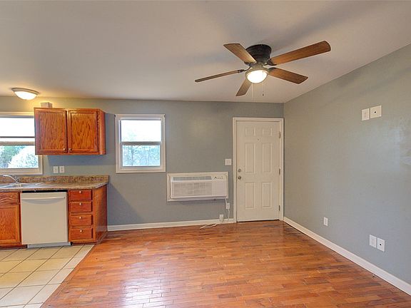 5th image of 325 Rock Quarry Rd