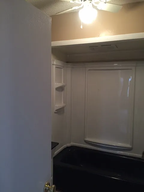 2705 Valley View Ave photo 1