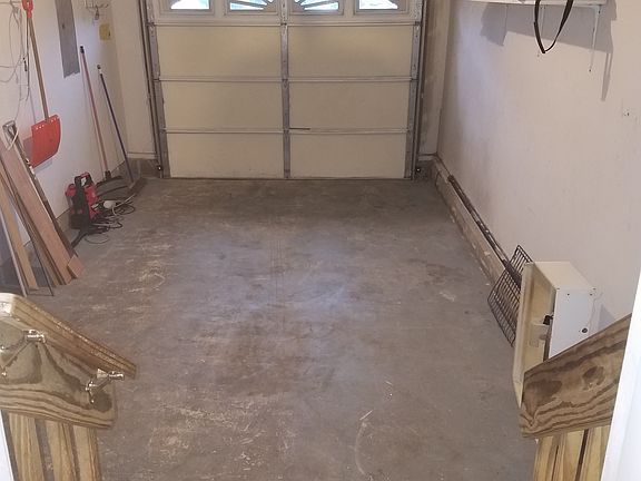 garage also have a shed