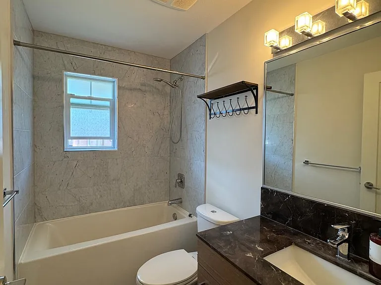 7199 Moffatt Rd #8 — Photo 3