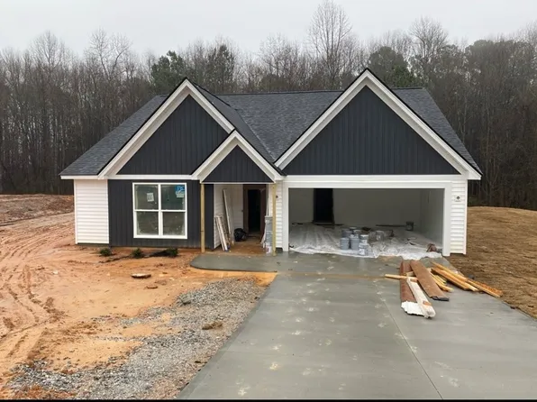 166 Rock Moss Dr, Williamston, SC 29697