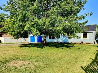 111 N Aspen Dr, Cortland, IL 60112