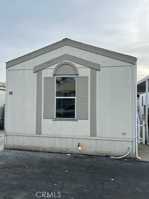 1st image of 451 S Sellers St Space 19