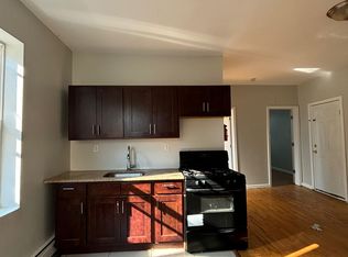 294 14th Ave #2D, Newark, NJ 07103
