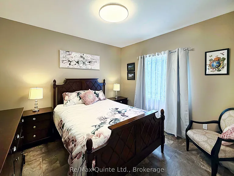 76 Ridgeway Pl — Photo 7
