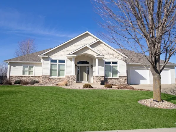 508 Vangsness St, Adams, MN 55909