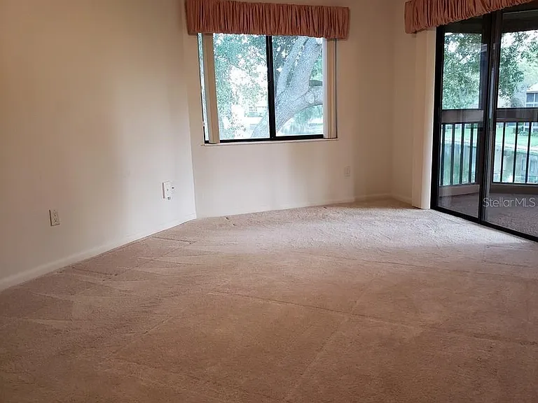 46 Hembury Ln #46 — Photo 9