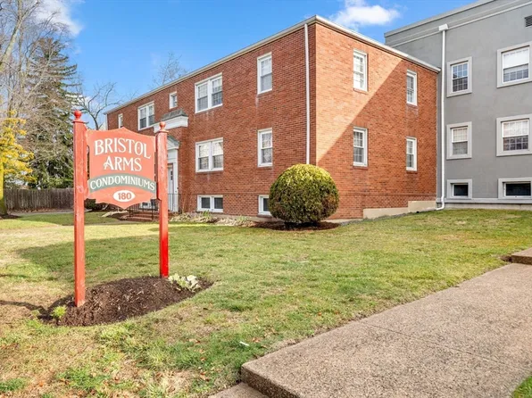 180 S Main St #17, Attleboro, MA 02703