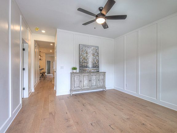 3rd image of 9101 Headwaters Dr #146