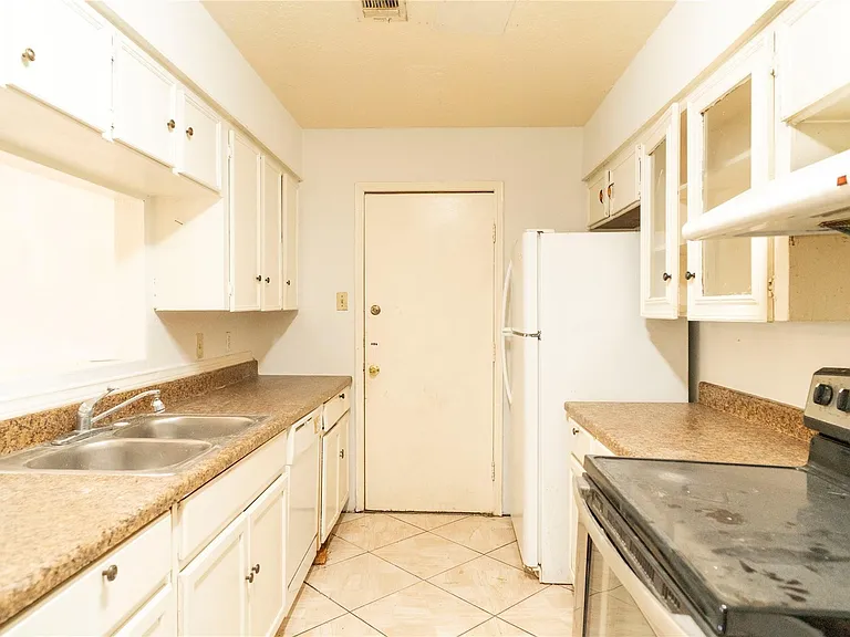 12356 Newbrook Dr — Photo 20