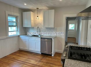 21 Renfrew St FLOOR 2, Medford, MA 02155