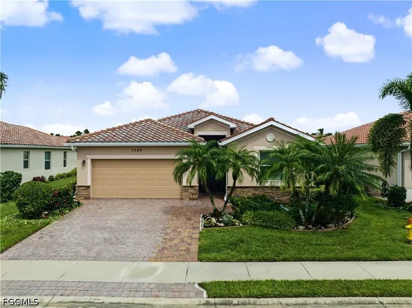 3588 Dandolo Cir, Cape Coral, FL 33909