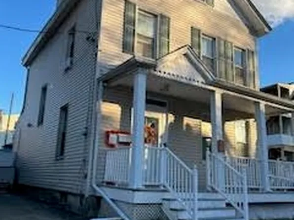 62 Trask Ave, Bayonne, NJ 07002