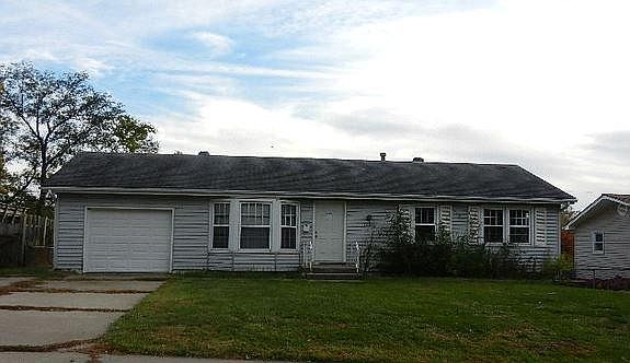 1st image of 18301 E Cheyenne Dr