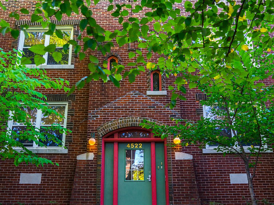 Handsome Brick 