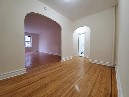Rented by NYC Realty Brokers LLC | media 1