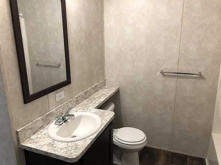 2955 Dekalb St #13 — Photo 6