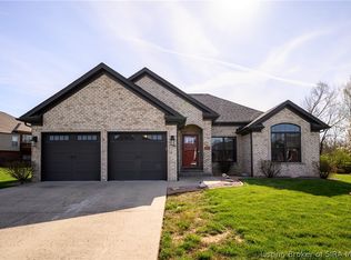 3031 Amelia Cir, Jeffersonville, IN 47130