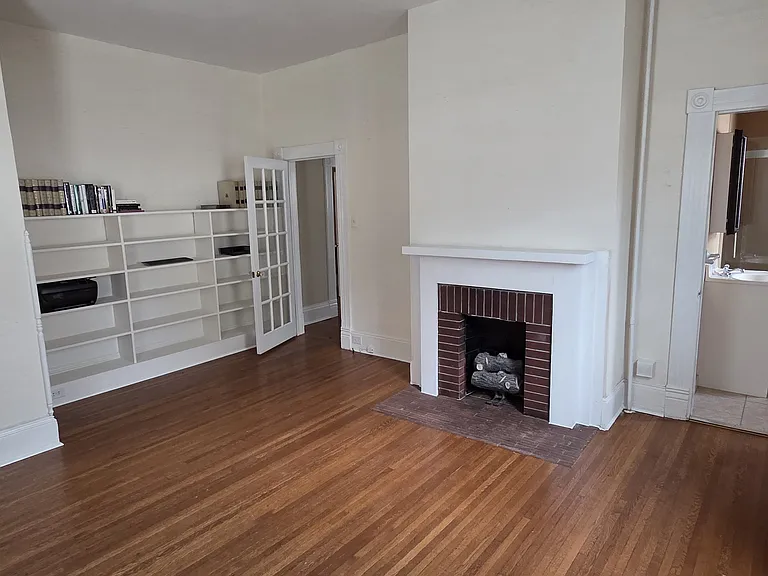 321 Pine St — Photo 7
