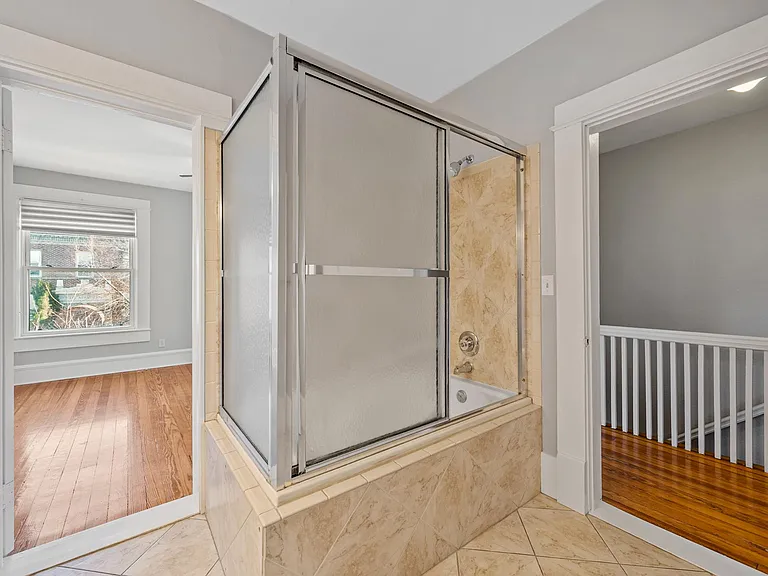 1367 N Marion St — Photo 26