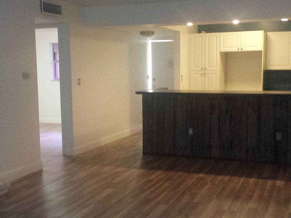 1st image of 11925 NE 2nd Ave APT 308