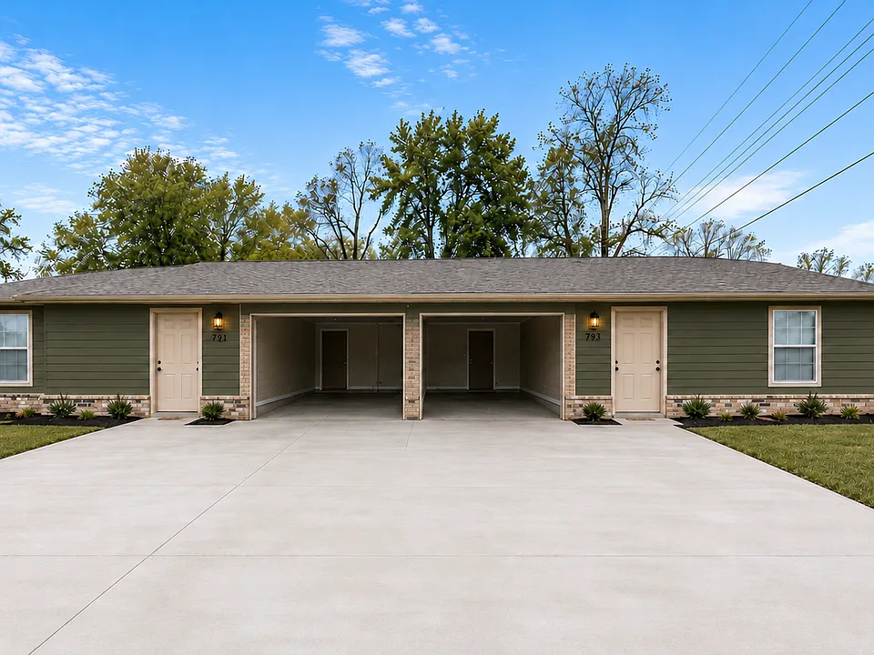 806 N Brook Dr