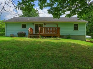 191 Tate Rd, Hookstown, PA 15050