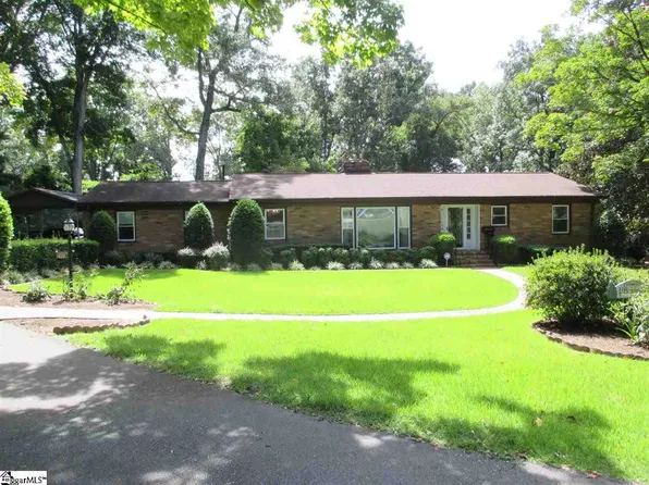 111 Hillcrest Cir, Easley, SC 29640
