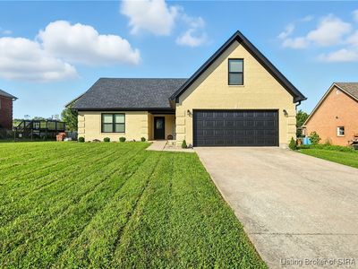 2803 Rolling Creek Drive, Jeffersonville, IN, 47130