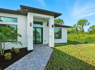 2607 38th St SW, Lehigh Acres, FL 33976