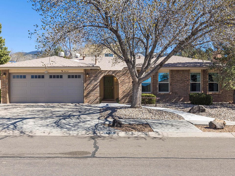 1st image of 5414 Camino Sandia NE