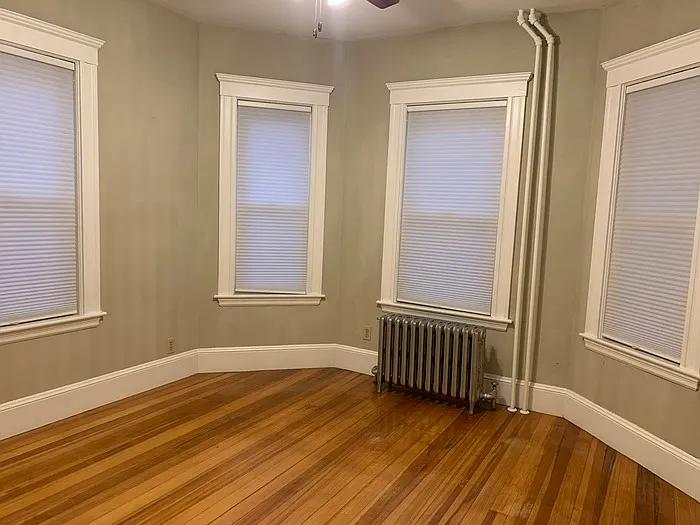 4 Douglas Ave #1 — Photo 7