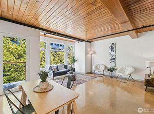 401 9th Avenue N #201, Seattle, WA