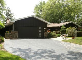 6011 James St, Tinley Park, IL 60477