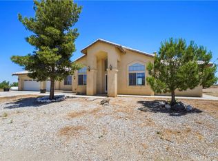 13075 Gitano Rd, Phelan, CA 92371