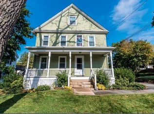829 East St #1, Walpole, MA 02081