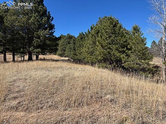 3rd image of 3560 Range View Rd