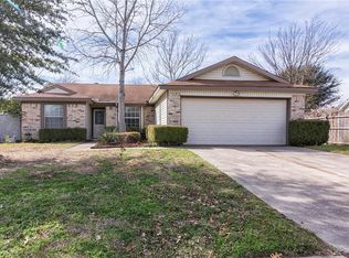 5705 Maurie Dr, Haltom City, TX 76148