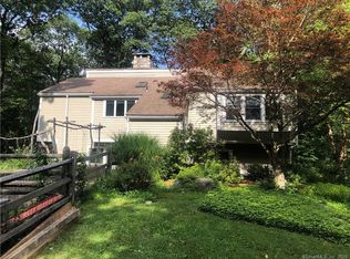524 Barrack Hill Rd, Ridgefield, CT 06877