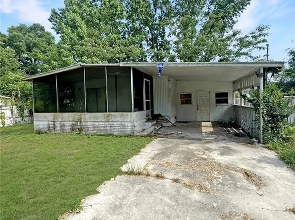 1494 NE 162nd St, Citra, FL 32113