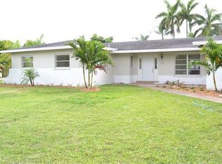 10460 SW 113th St, Miami, FL 33176