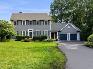 58 Boxford Rd, Ipswich, MA 01938