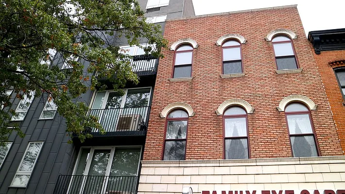 Rented by Dwell Residential Inc | media 8