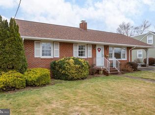 124 Ridgeway St, Fredericksburg, VA 22401