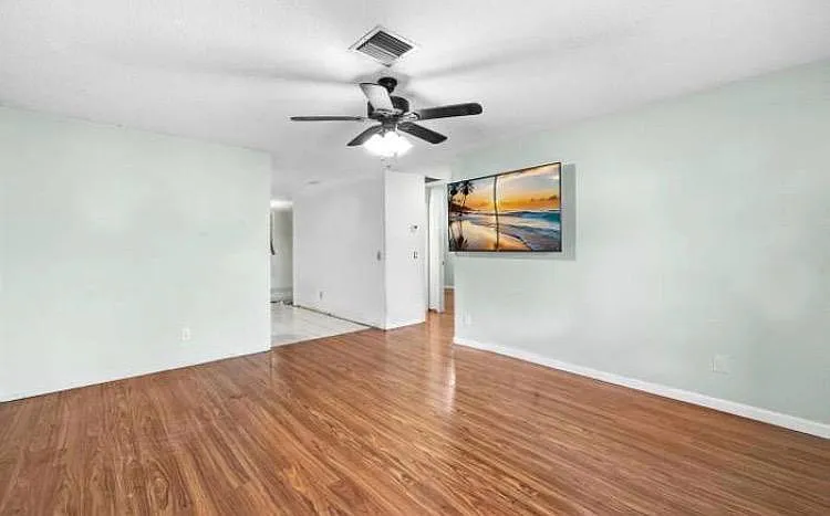 280 Mulberry St — Photo 17