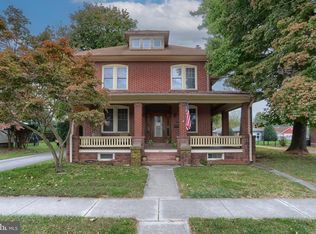 325 E Penn Ave, Cleona, PA