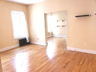 Rented by Roz Khan, LREB