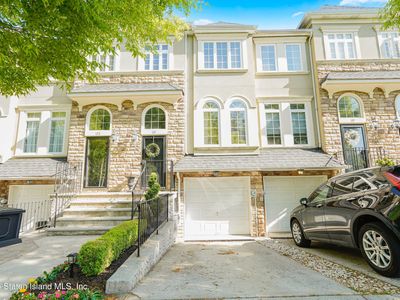 121 Presentation Cir, Staten Island, NY, 10312
